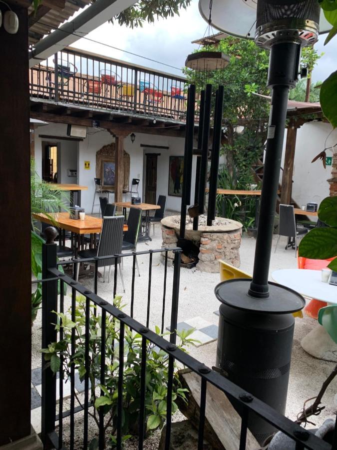 Nikikot Hostel & Hotel Antigua Zewnętrze zdjęcie