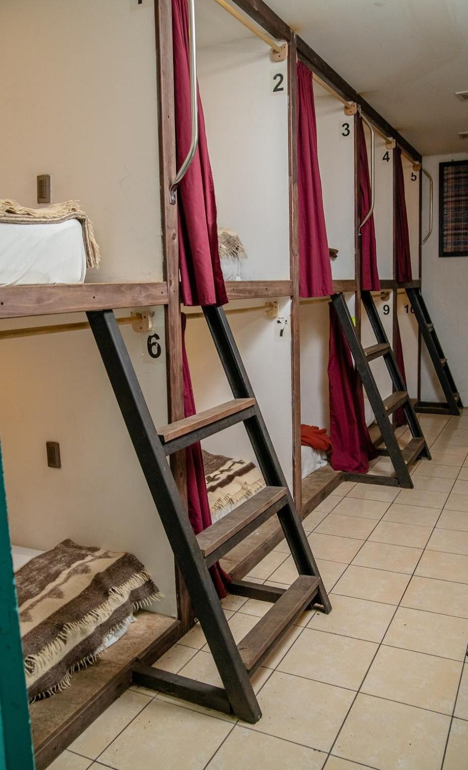 Nikikot Hostel & Hotel Antigua Zewnętrze zdjęcie